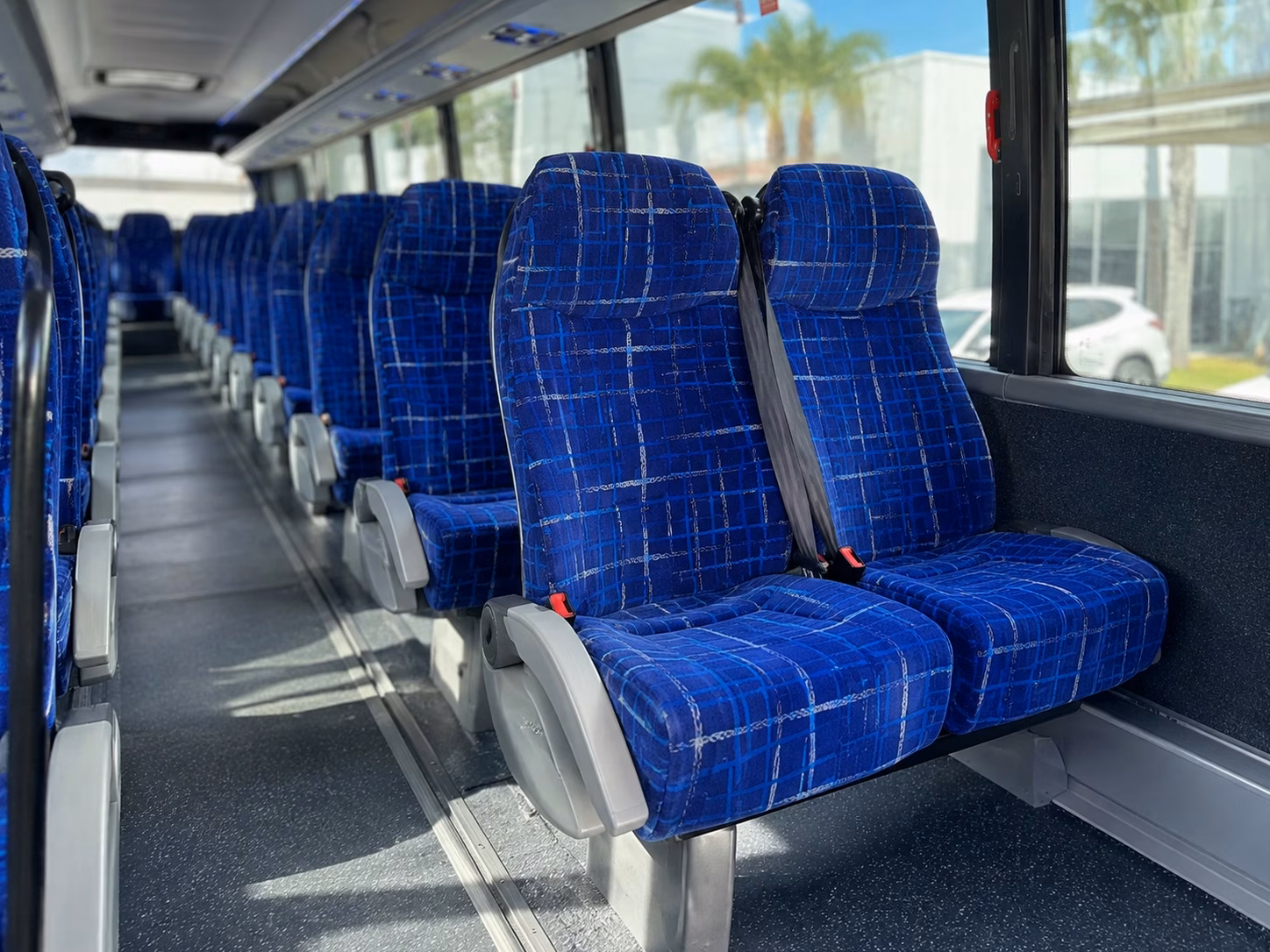 baltimore bus rentals for fort mchenry and history field trips