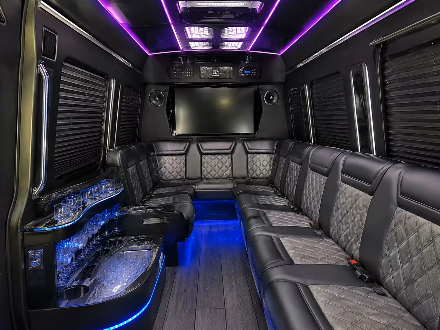 baltimore prom homecoming bus rentals