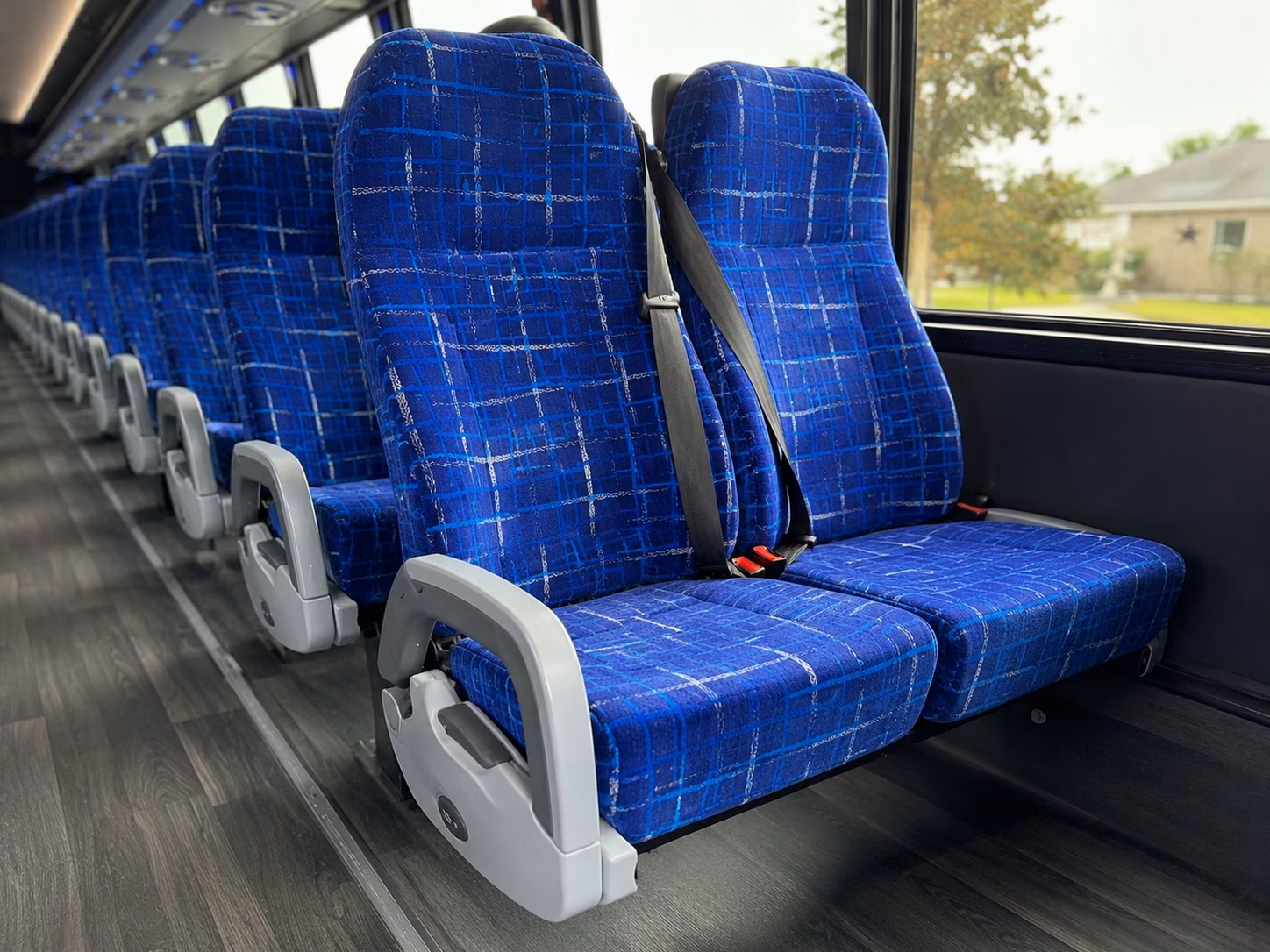 how where and when you re traveling affects your baltimore charter bus rate