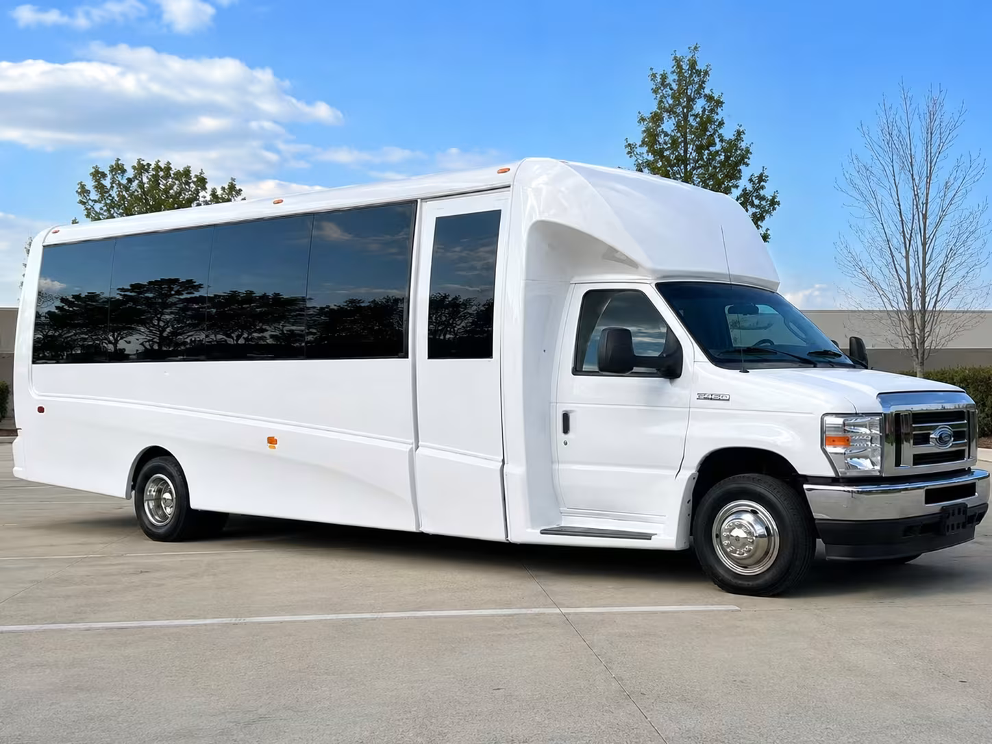 minibus rentals in baltimore for smaller prom groups